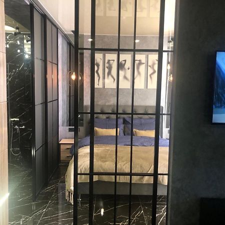 Luxury Design Apartments In The Center Of Kiev 외부 사진