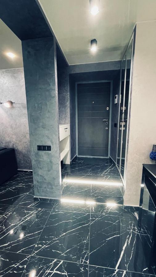 Luxury Design Apartments In The Center Of Kiev 외부 사진