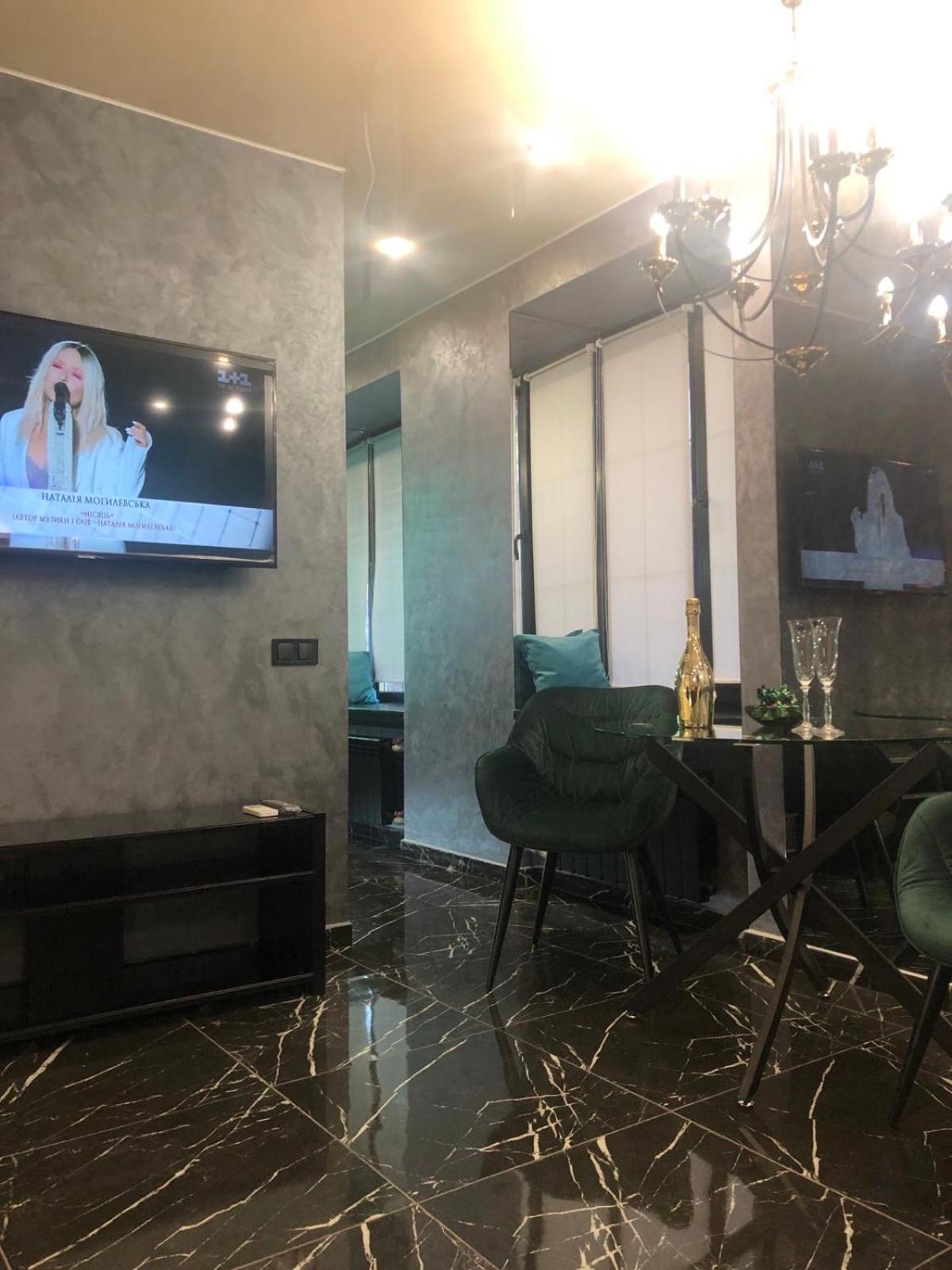 Luxury Design Apartments In The Center Of Kiev 외부 사진